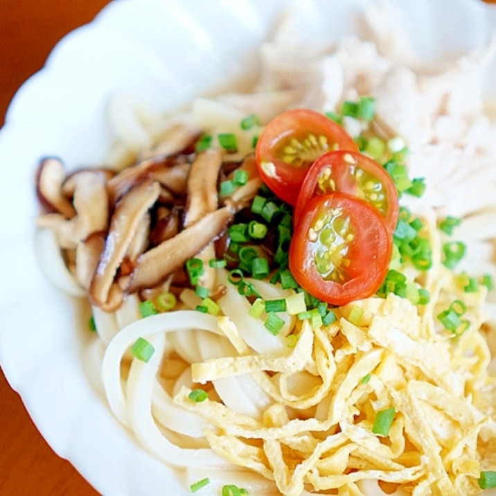 奄美の郷土料理「鶏飯」風冷やしうどん